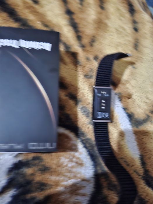 Activity traker bratara fitnes