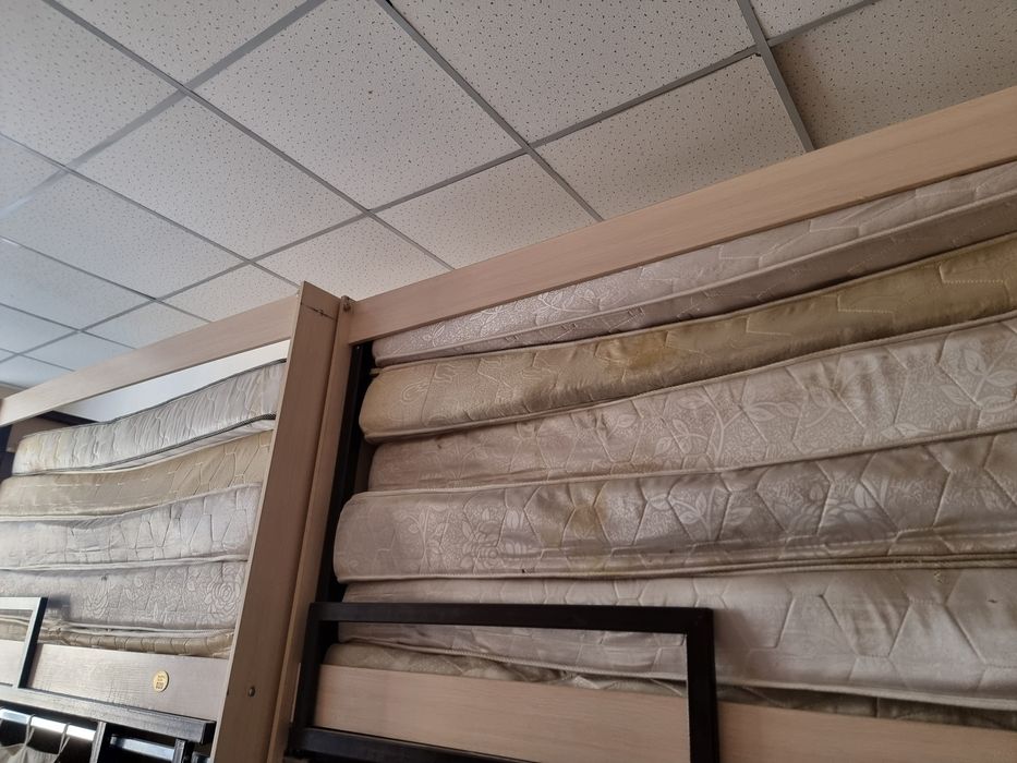 Матрасы много по 2000