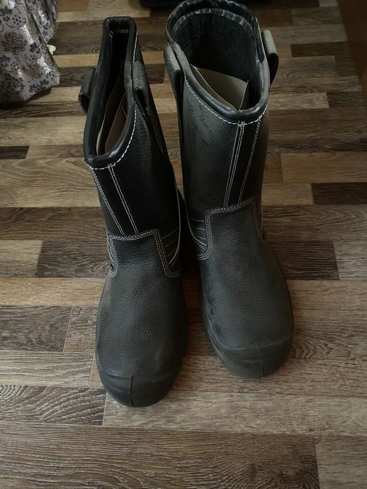 Рабочие сапоги продам