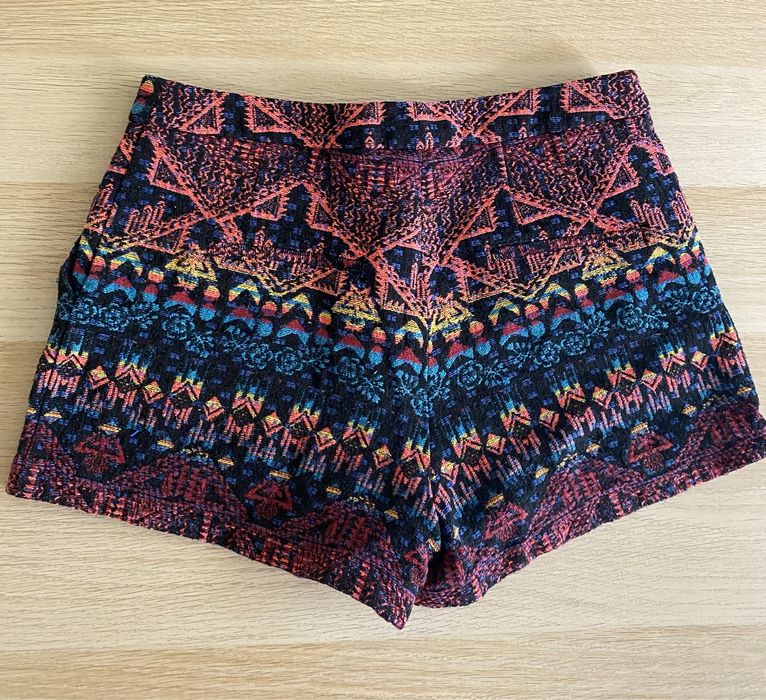 Къси панталони Esprit