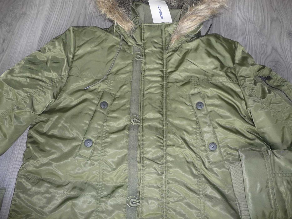 Ново зимно яке/шуба LC Waikiki, М р-р