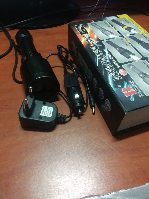 Фонарик +  лазер