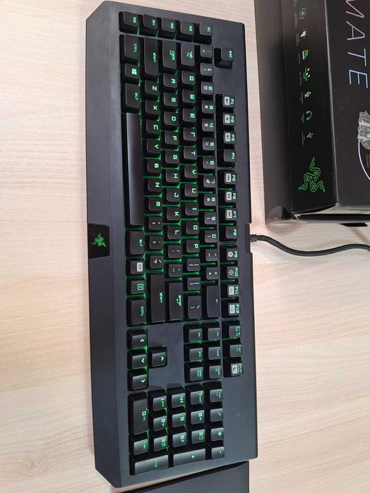 Razer Blackwidow Ultimate клавиатура
