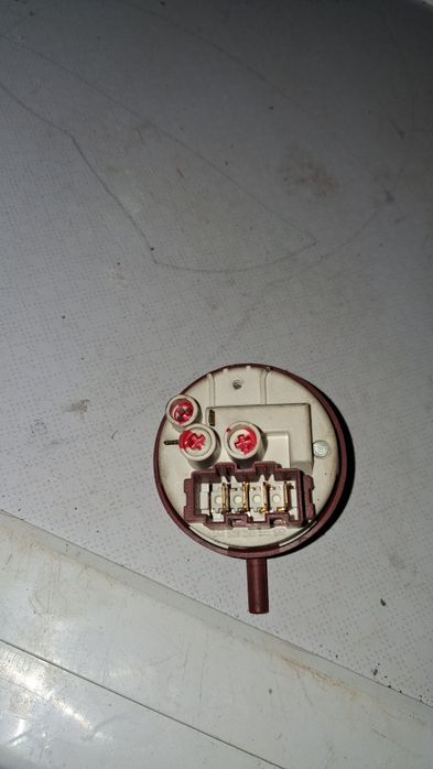 Продам стиральную машину.