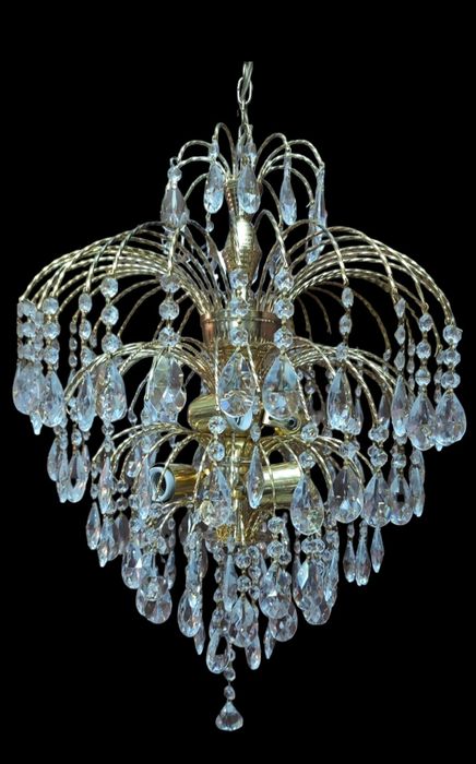 Голям кристален полилей