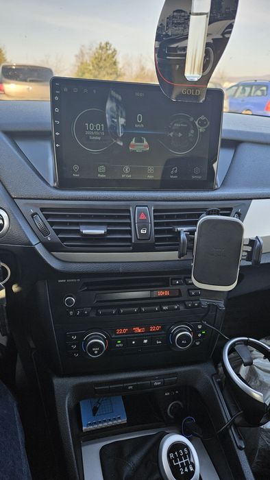 BMW X1 2010 — imagine 4