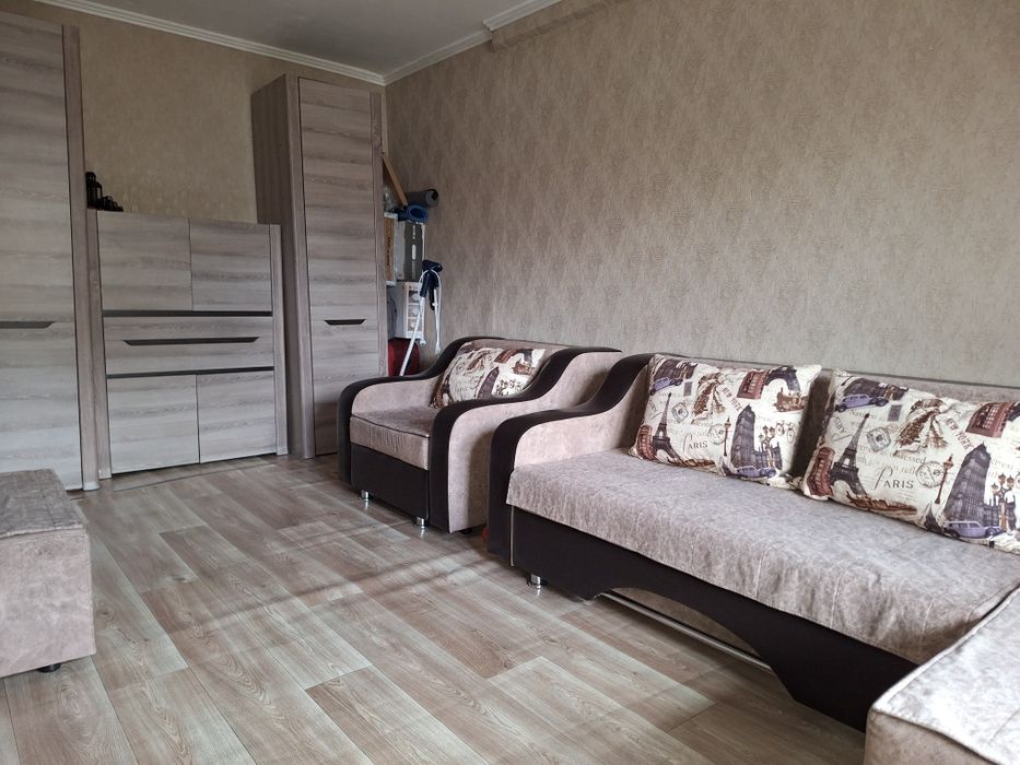 Продам 1,5 комнатную квартиру