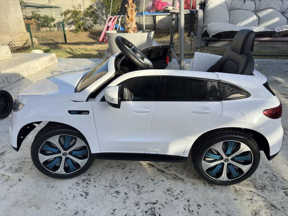 Masinuta electrica mercedes cu telecomanda pentru copii