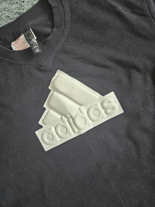 Дамска тениска Adidas .