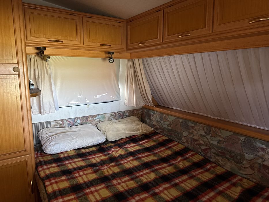 Каравана (първа линия) - къмпинг Китен