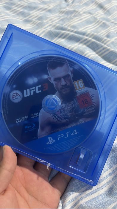 Диски от Ps4 UFC