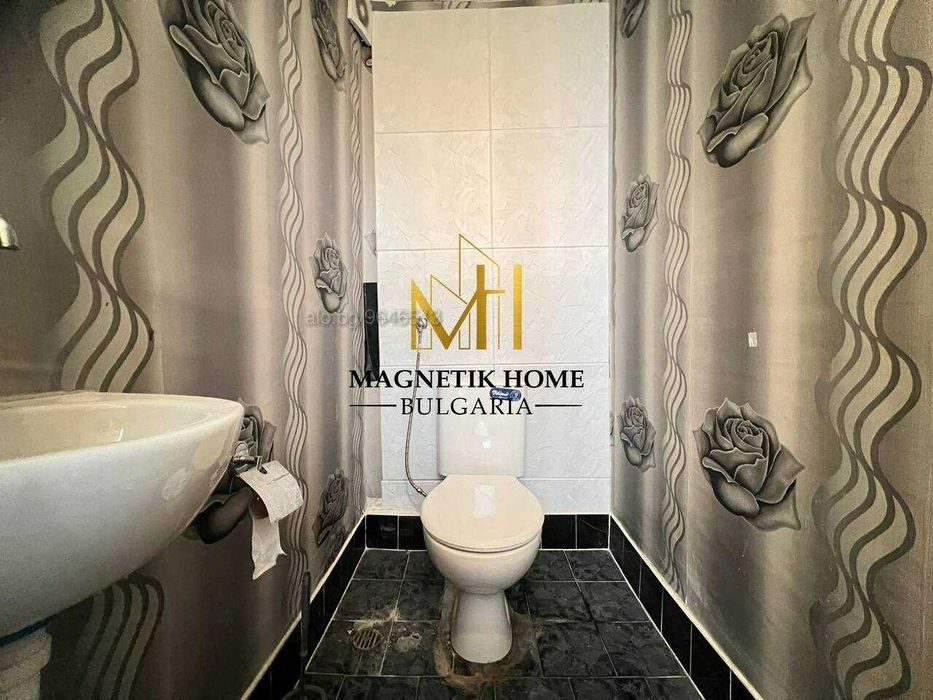 Чудесен двустаен апартамент с отделна кухня до ”ПМГ” в супер центъра