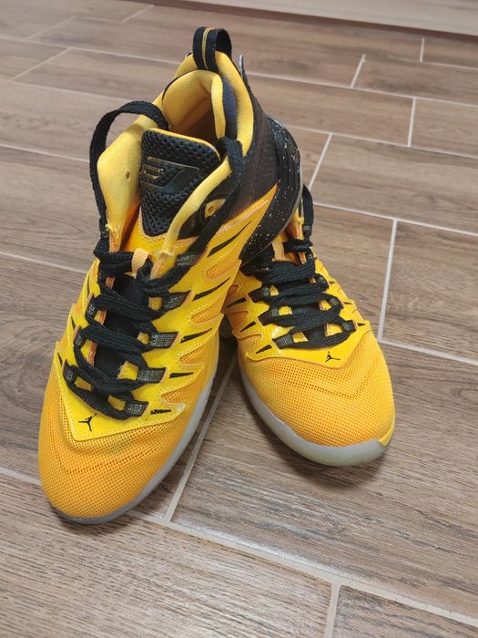 Adidași NIKE Air Jordan Metalic Gold