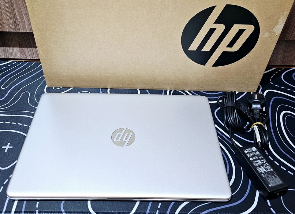 Hp laptop 15 Ozu16, ssd512!