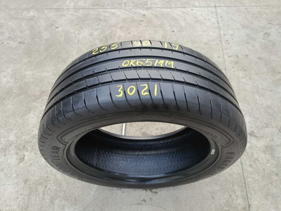O anvelopa de vara 255 50 19 goodyear asymmetric 3 dot 3021