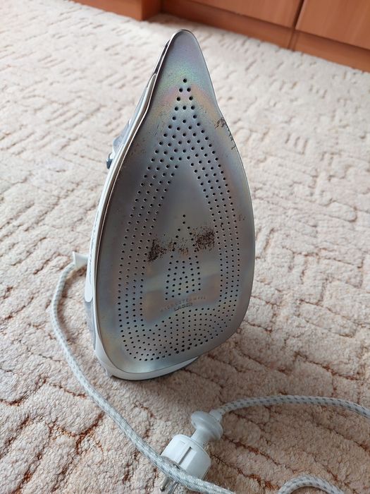 Утюг бытовой домашний