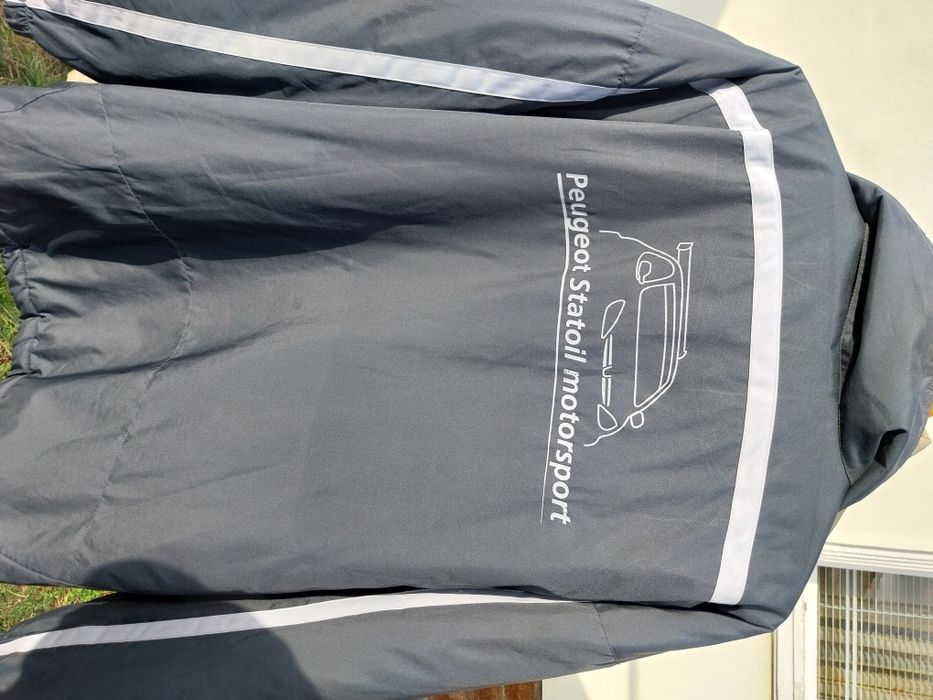 Продавам три зимни якета  - PUMA ,ESPRIT, NAVON