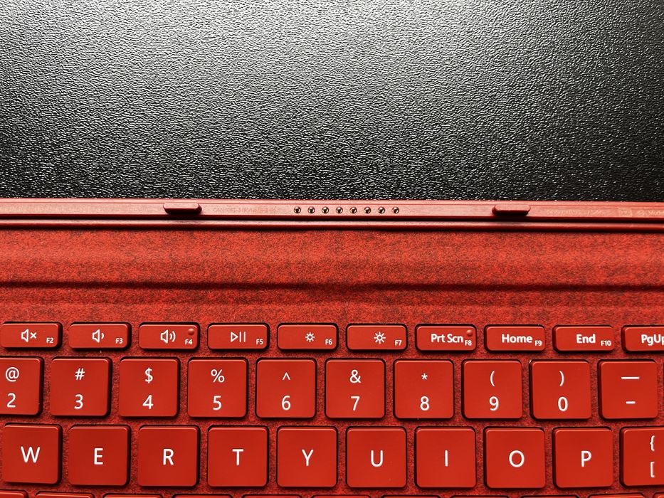 Клавиатура Microsoft Surface GO