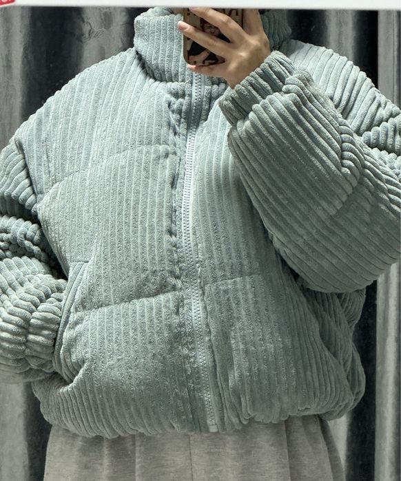 Мягкая oversize куртка в рубчик от Pacific Republuc