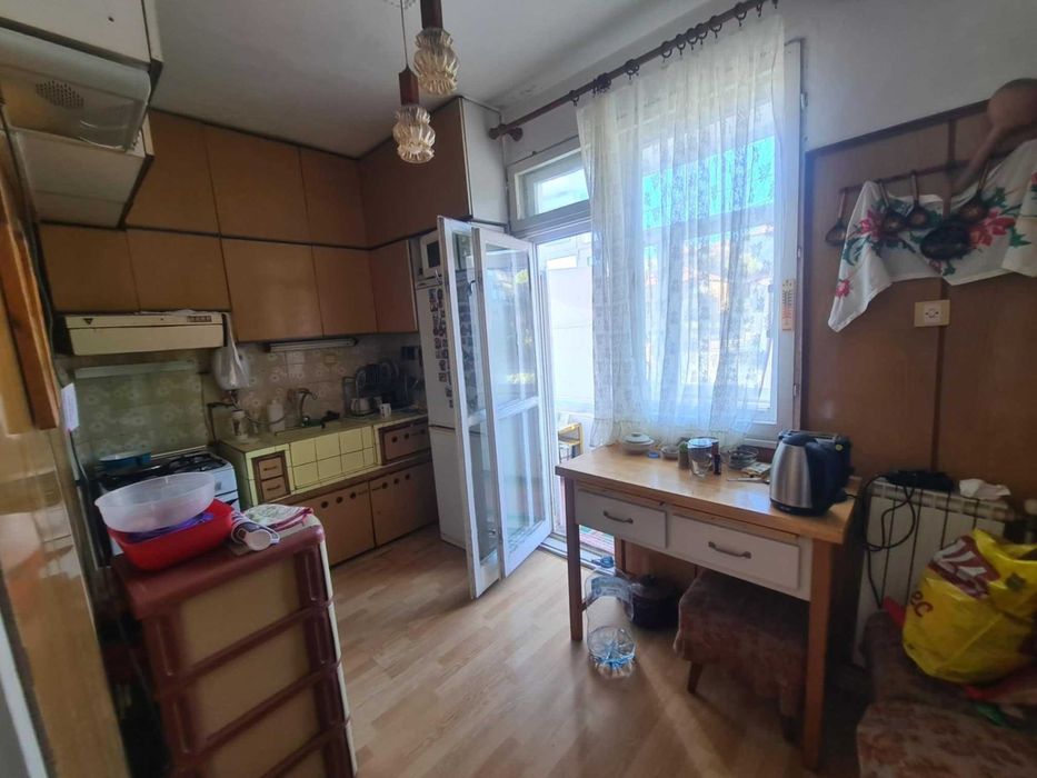 МНОГОСТАЕН АПАРТАМЕНТ в кв. Воеводски, град Хасково