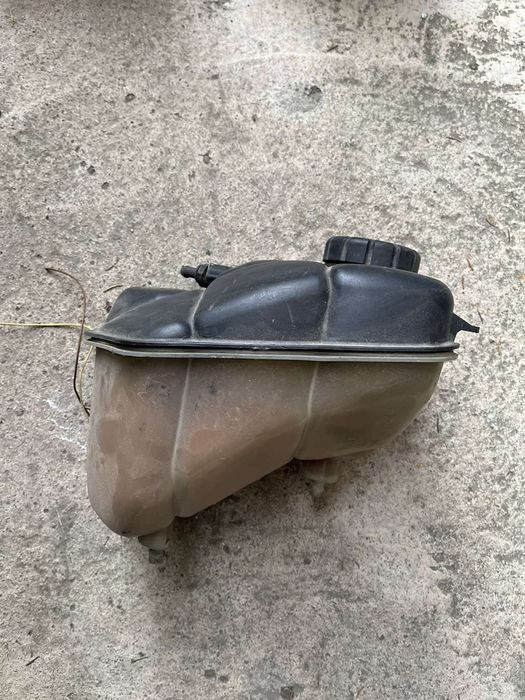 Казанче за вода за Мерцедес W211