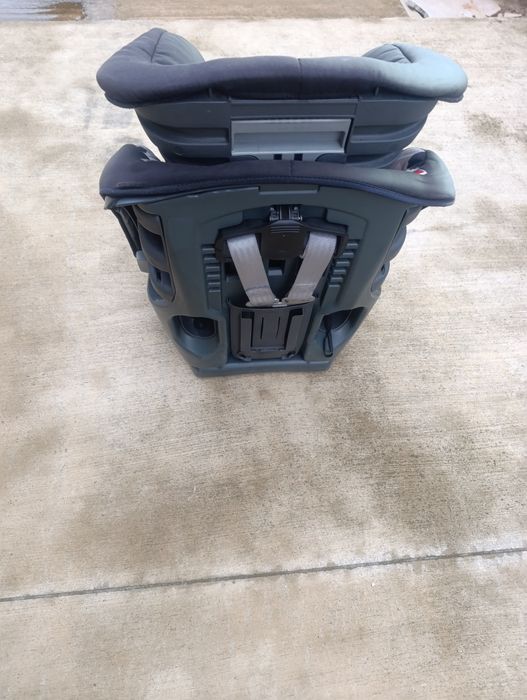 Детско столче за кола BRITAX Cowmoflage