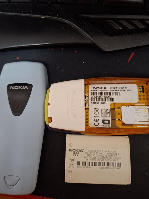 Nokia 3510i aspect 8/10