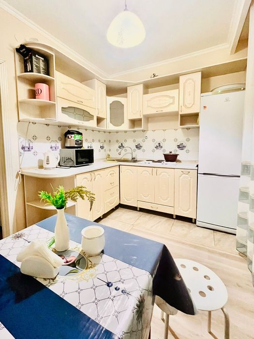 Суточная 2 комн квартира.Arman qala