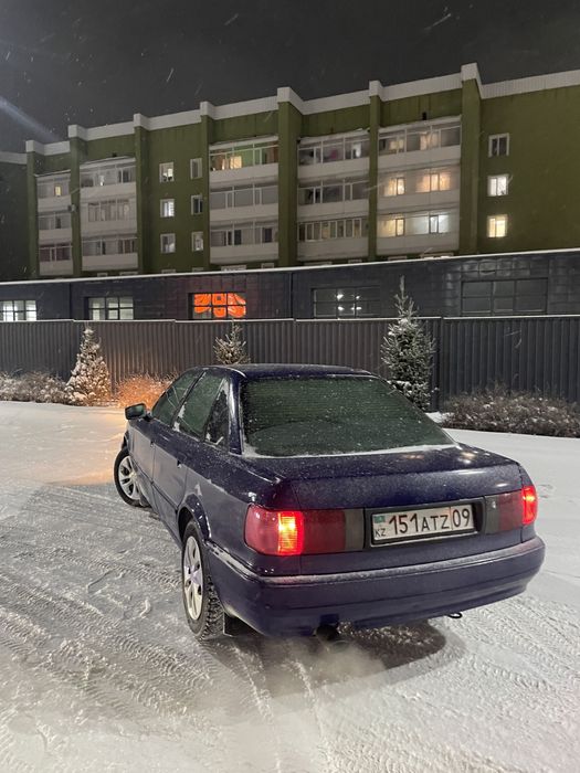 Продаётся Audi 80b4