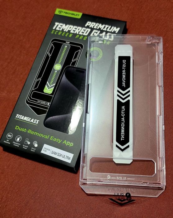 Folie Ultra Hybrid Samsung S24 Ultra,versiune Titan Glass!