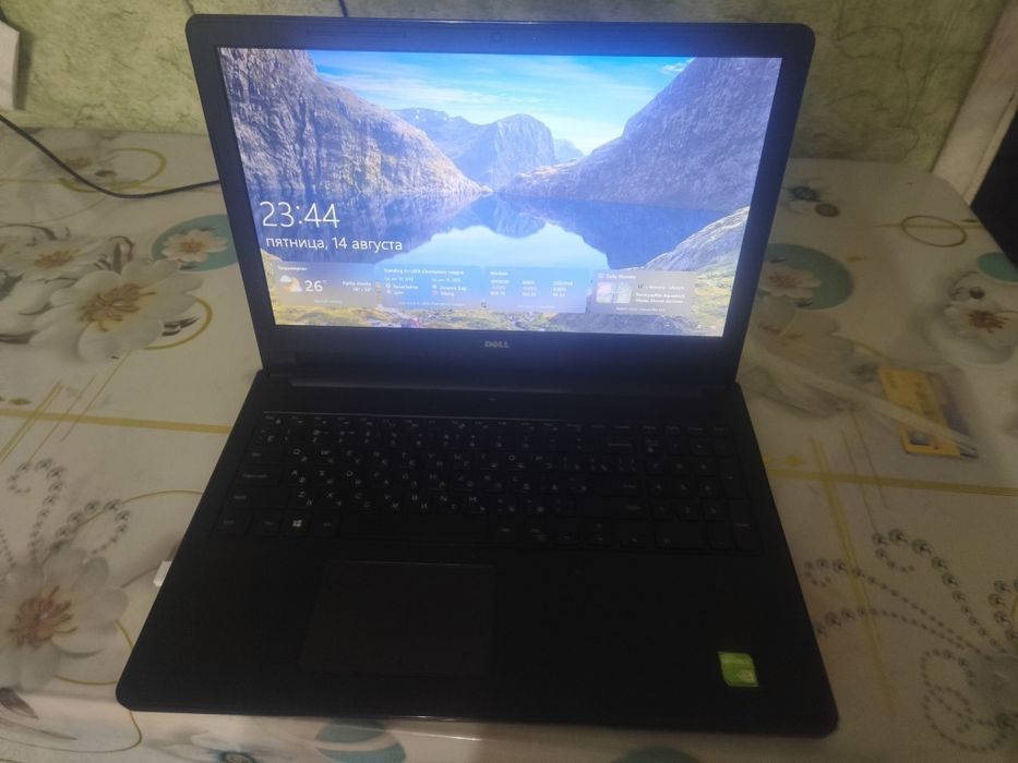 Ноутбук DELL в отличном состоянии