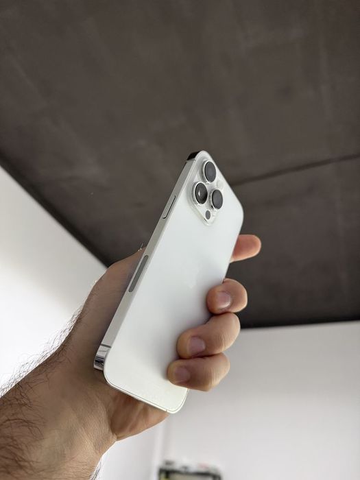 продам айфон 13 про мах