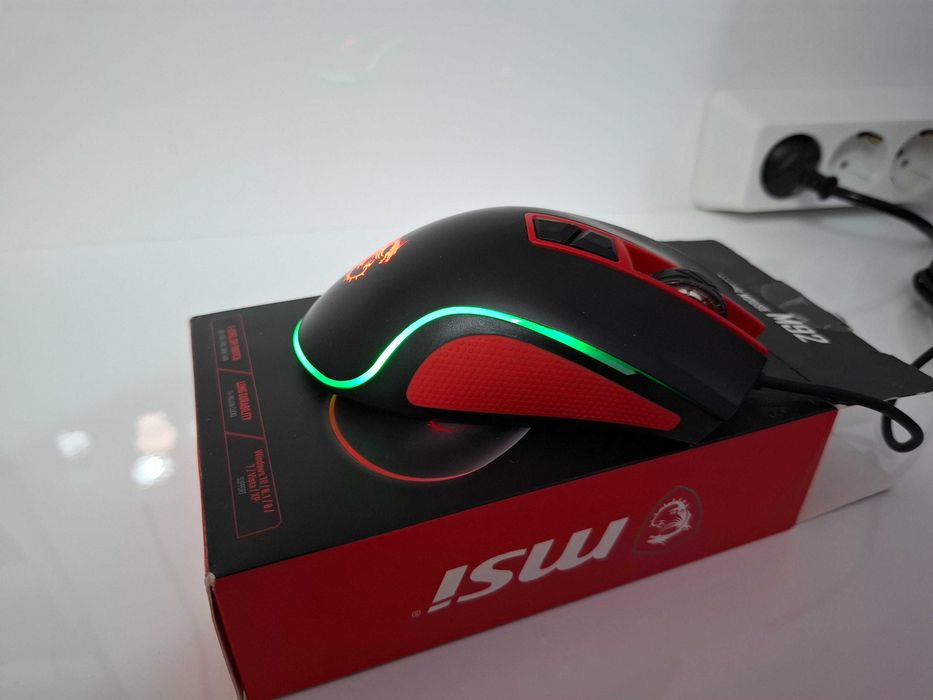 MSI m92 RGB мишка
