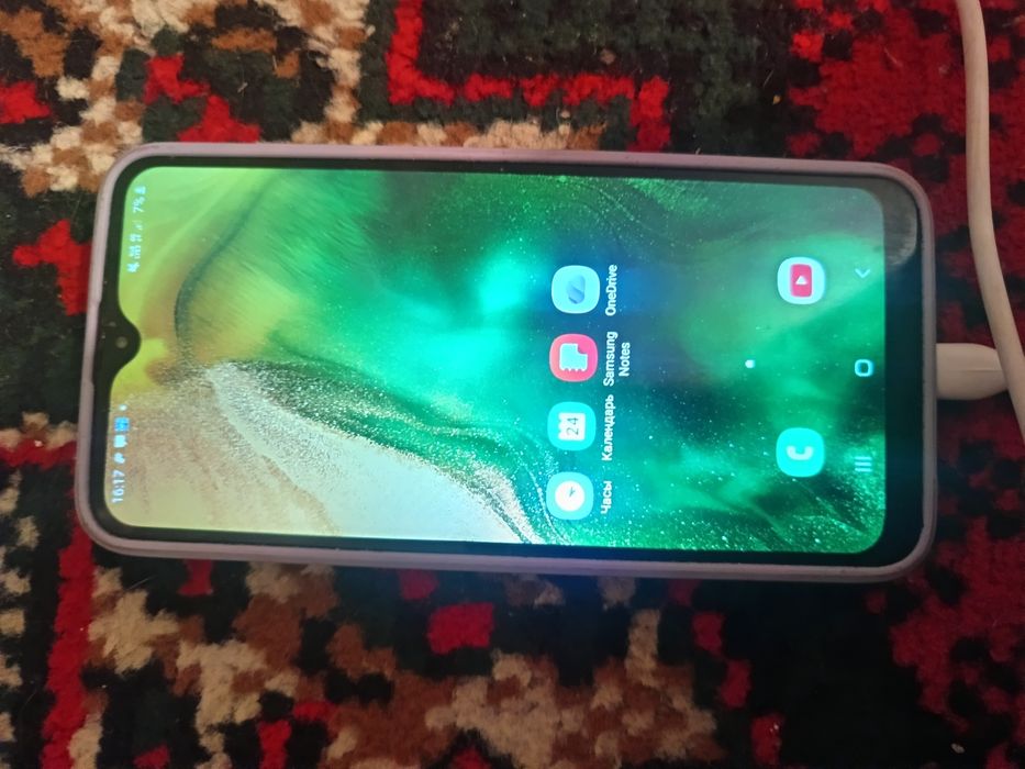 Продаем Самсунг а10