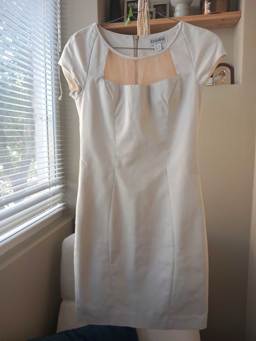 Елегантна рокля Danini