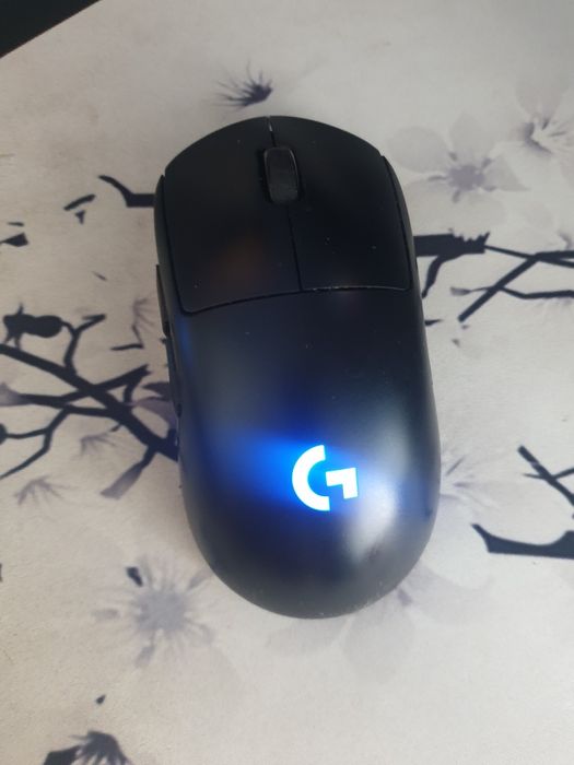 СРОЧНО, мышь Loghigech G Pro Wireless , в идеальном состоянии