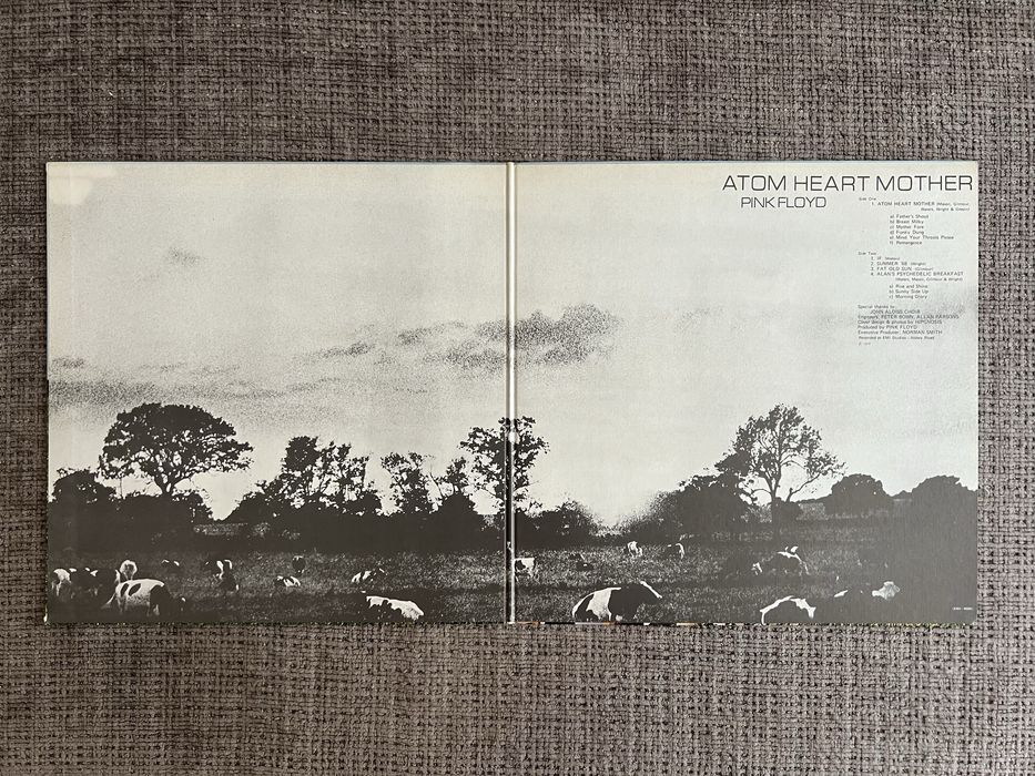 Pink Floyd – Atom Heart Mother (EMS-80320) Japan Press