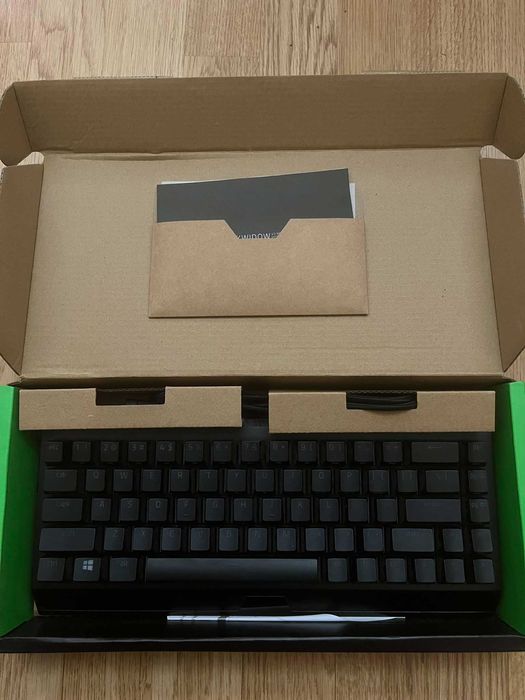 Kлавиатура Razer BlackWidow V3 Mini HyperSpeed - безжична