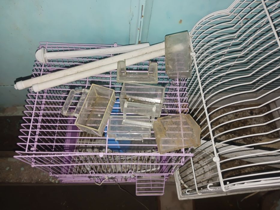 Клетка для попугаев