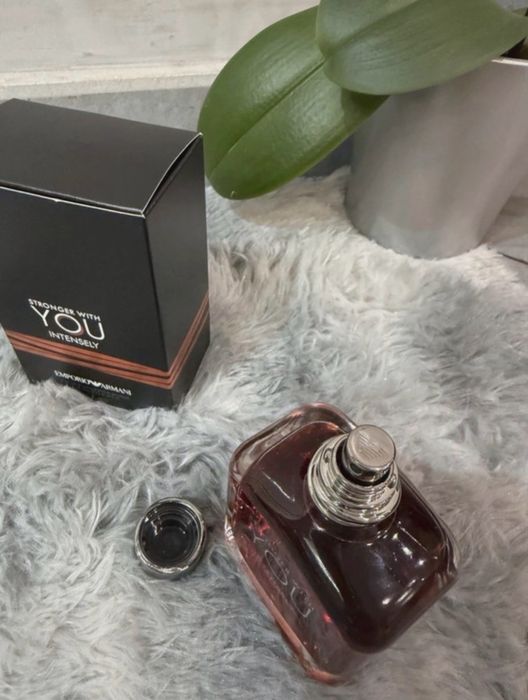 Parfum Stronger with You intensely