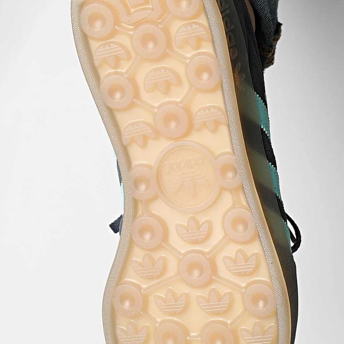 Обувки мъжки  ADIDAS GAZELLE INDOOR  размери 36 -40