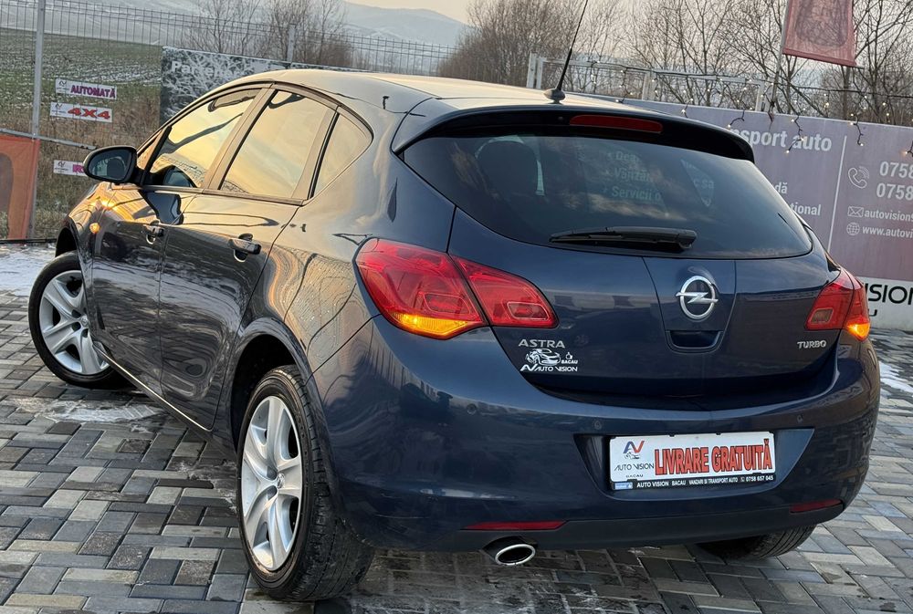 *RATE*Opel Astra J 1.4 Benzina 140Cp 09/2011 Euro5 Km reali Germania!