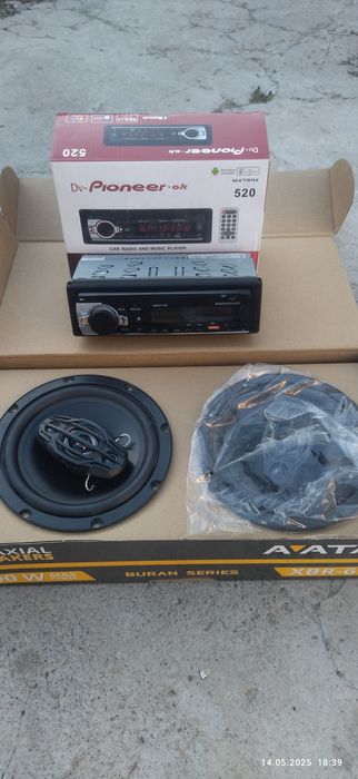 Магнитолла с динамиками