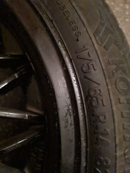 175/65/14 roti cu cauciucuri de iarna