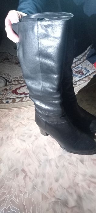 Продам зимние сапоги натуральные