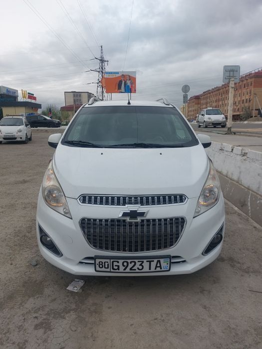 Сотилади Машина спарк