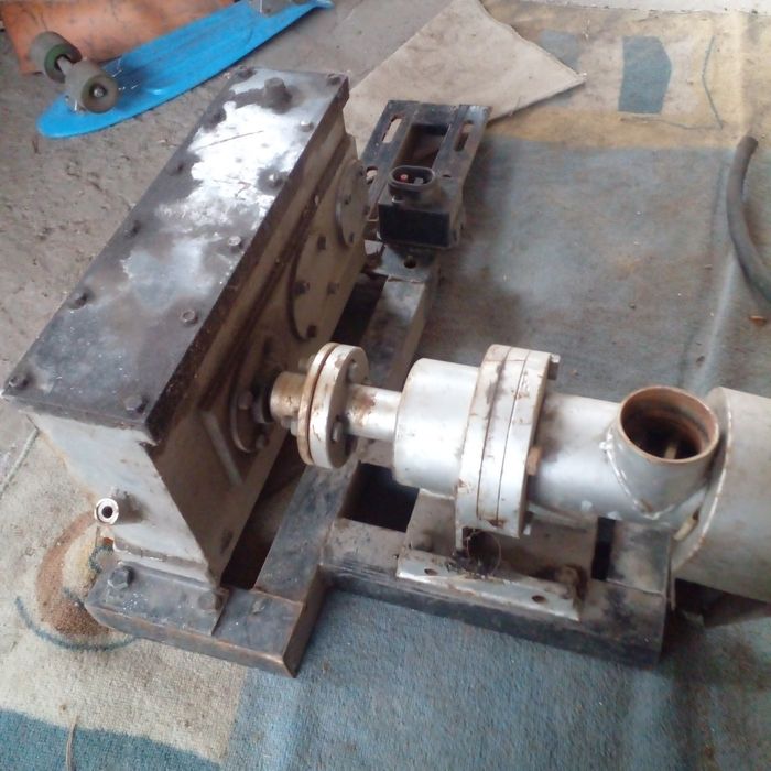 Продам прес для подсолнечное масло