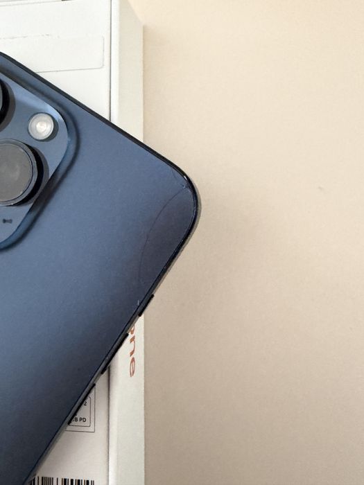 vand iphone 15 pro max impecabil