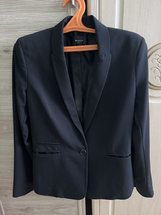 Женская одежда в отличном состоянии 42-44 размера