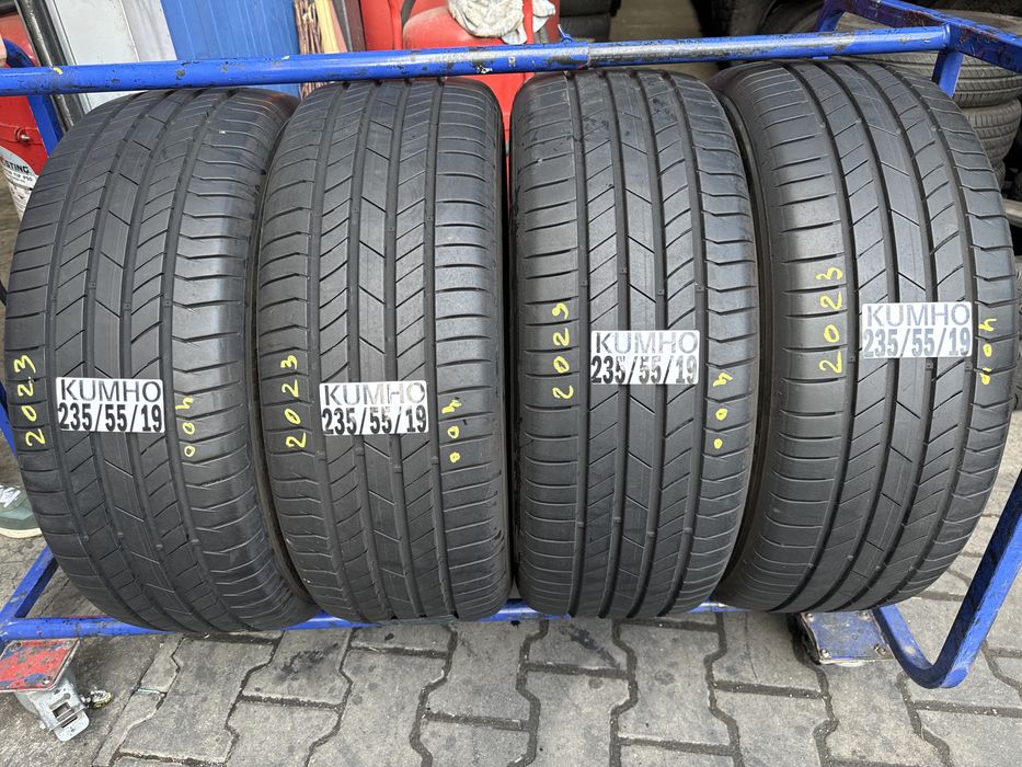 235/55/19 Kumho 2023